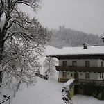 Steinerbauer * Flachau