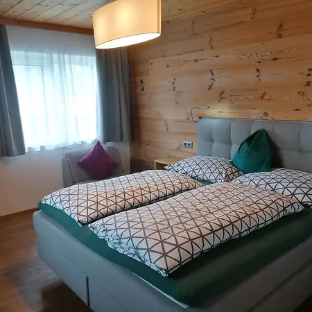 Steinerbauer * フラッハウ